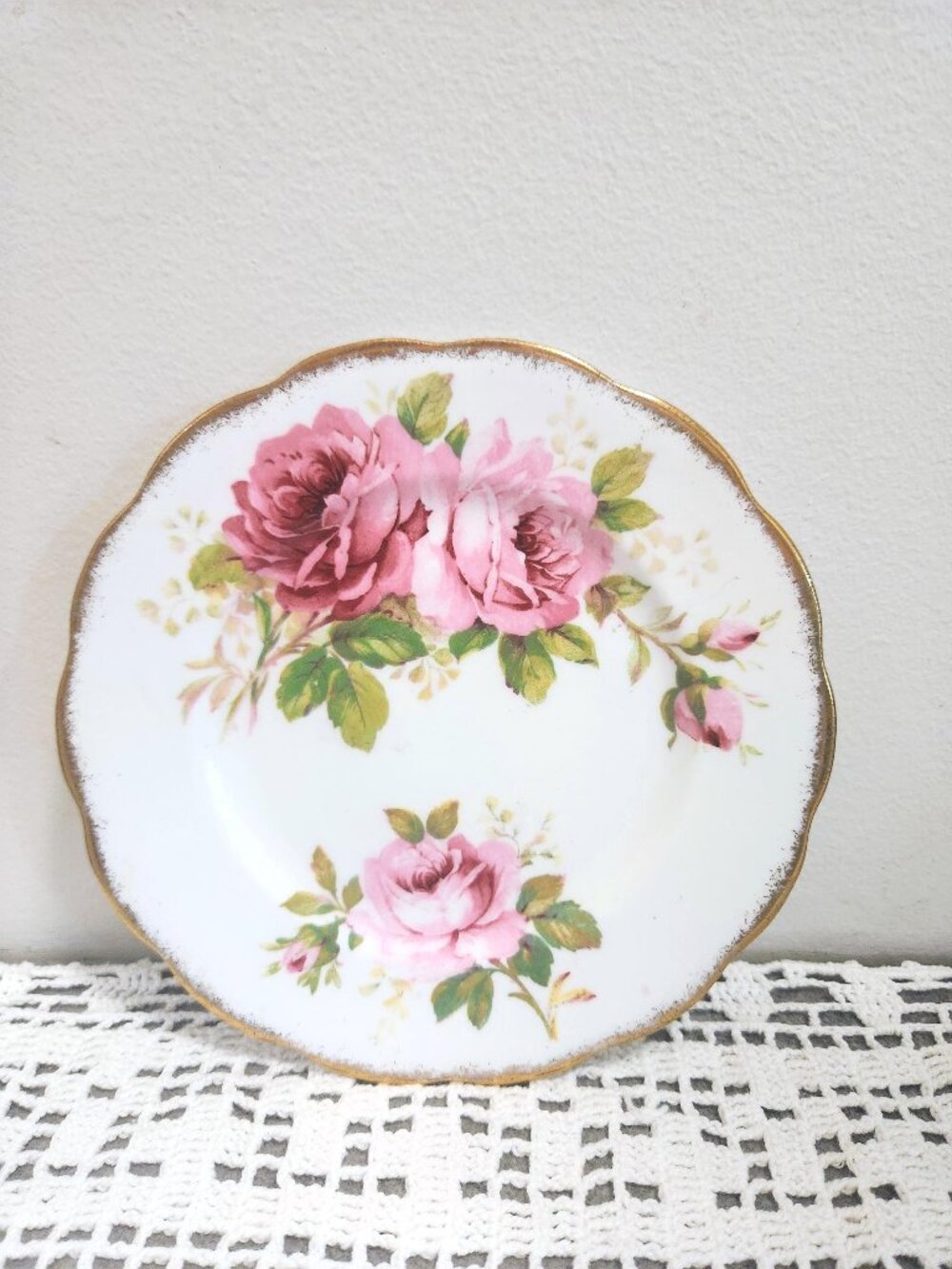 American Beauty Royal Albert Side Plate 6.25 inch Scallop Edge